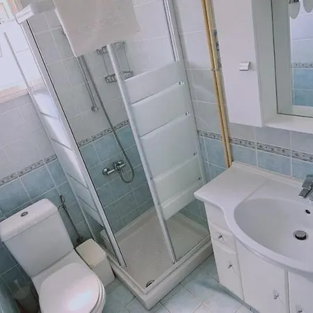 Appartamento Frederick 2 Bedroom Penthouse *