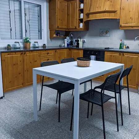 Frederick 2 Bedroom Penthouse Appartamento